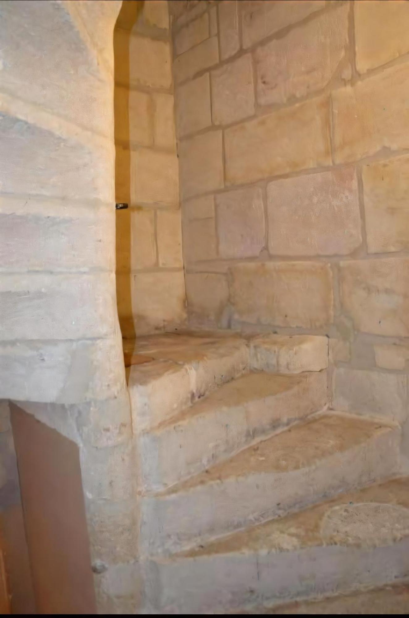 L'Appartement De La Roquette Centre Historique Arles Eksteriør bilde