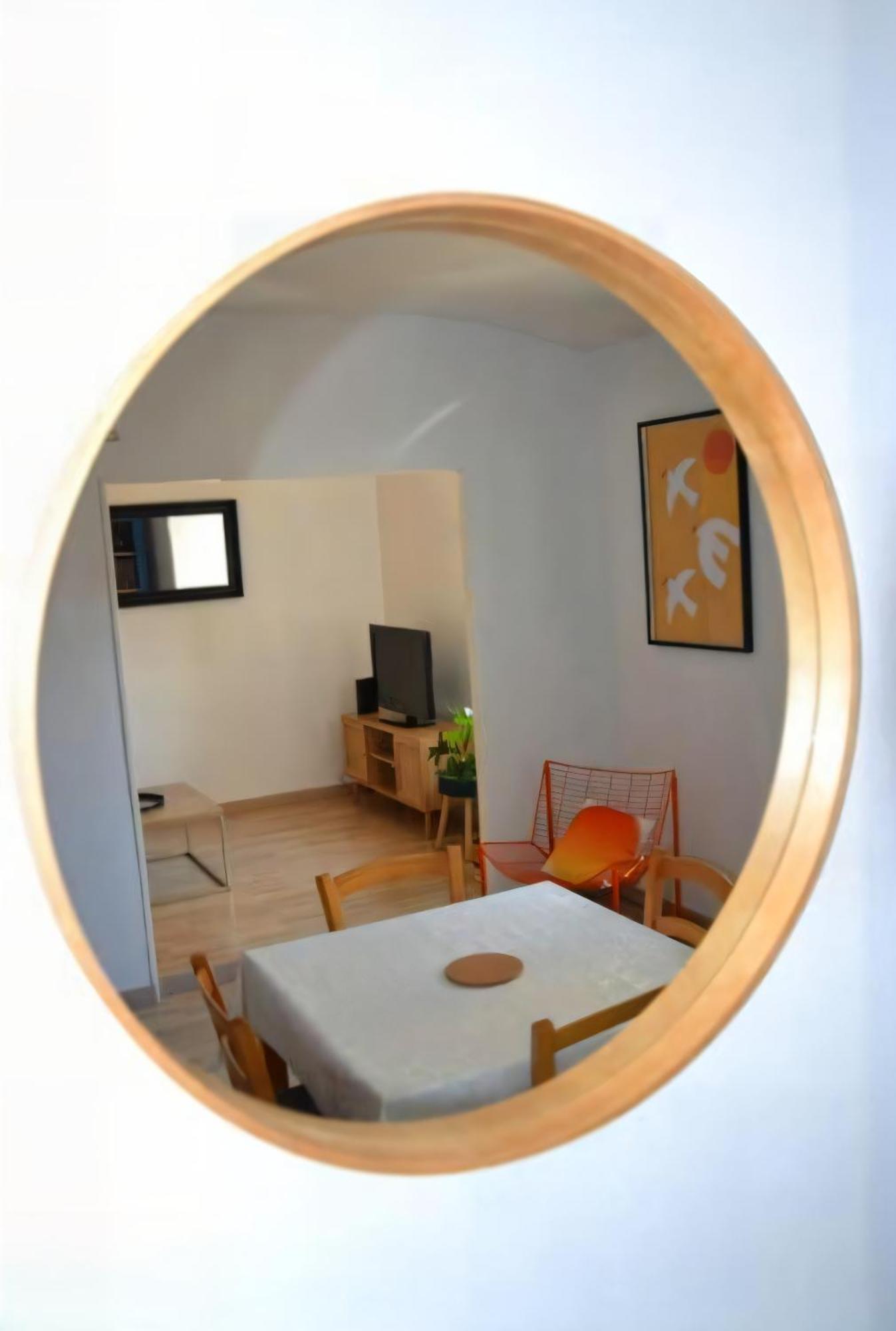 L'Appartement De La Roquette Centre Historique Arles Eksteriør bilde